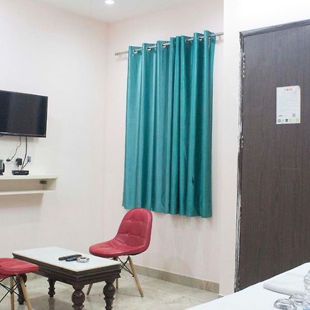 Jsb Hotel Faridabad Ngoại thất bức ảnh